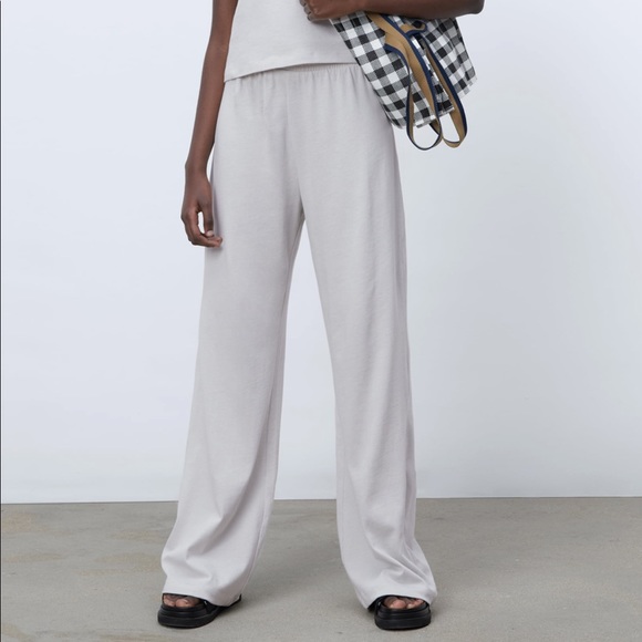 Zara Pants - Zara Flowy High Waisted Wide Leg Pants